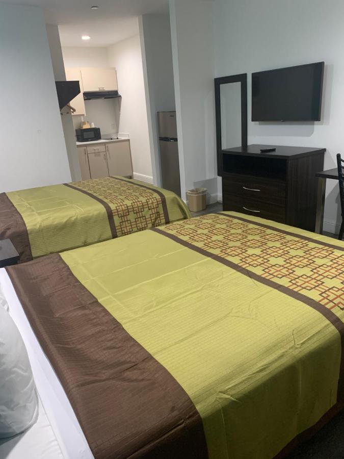 Lotus Motel 2*