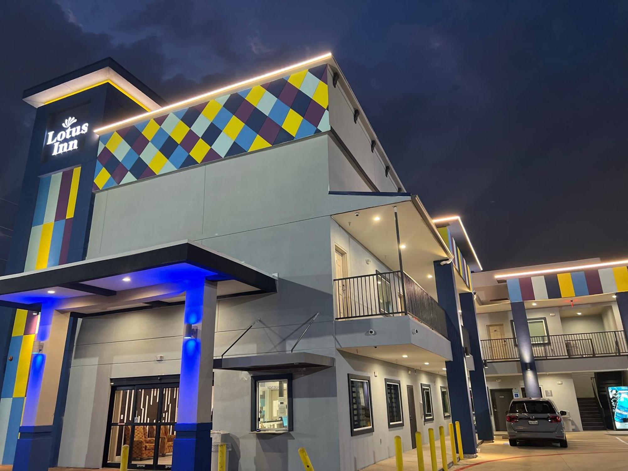 Lotus Motel