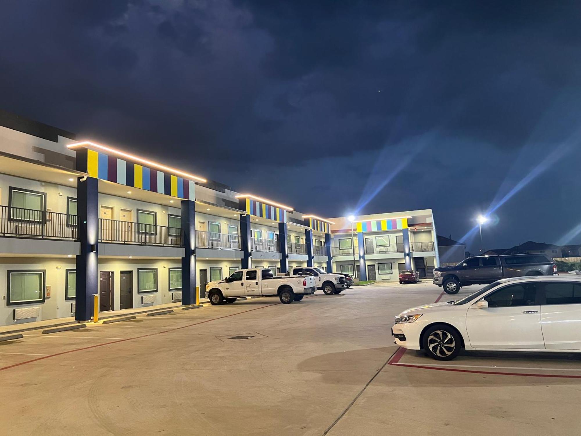 Motel Lotus